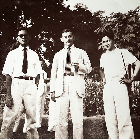 Singha Beer Founder Phraya Bhirom Bhakdi and Acquaintances